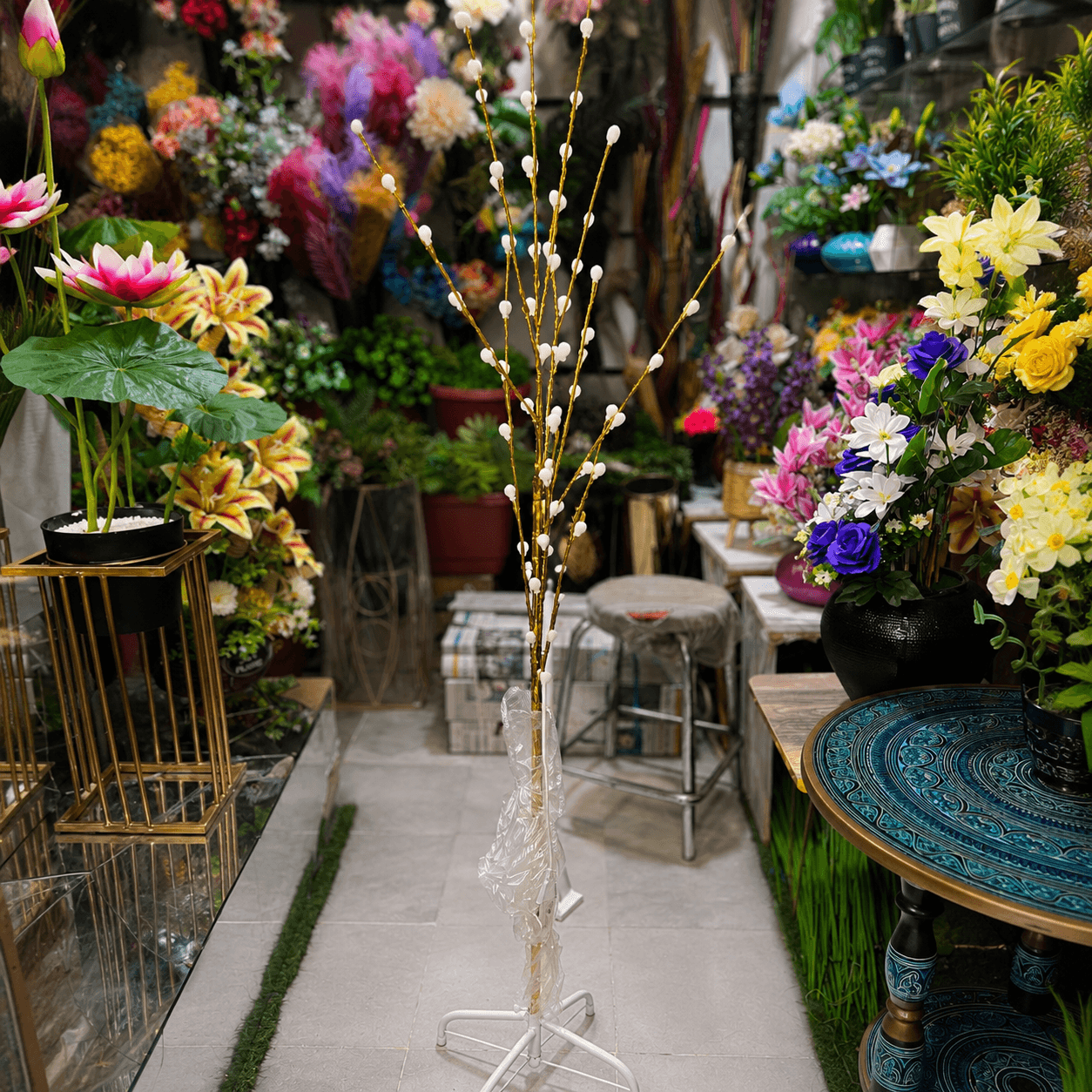 LED Blossom Branch Floor Lamp Warm White Decorative Tree Light