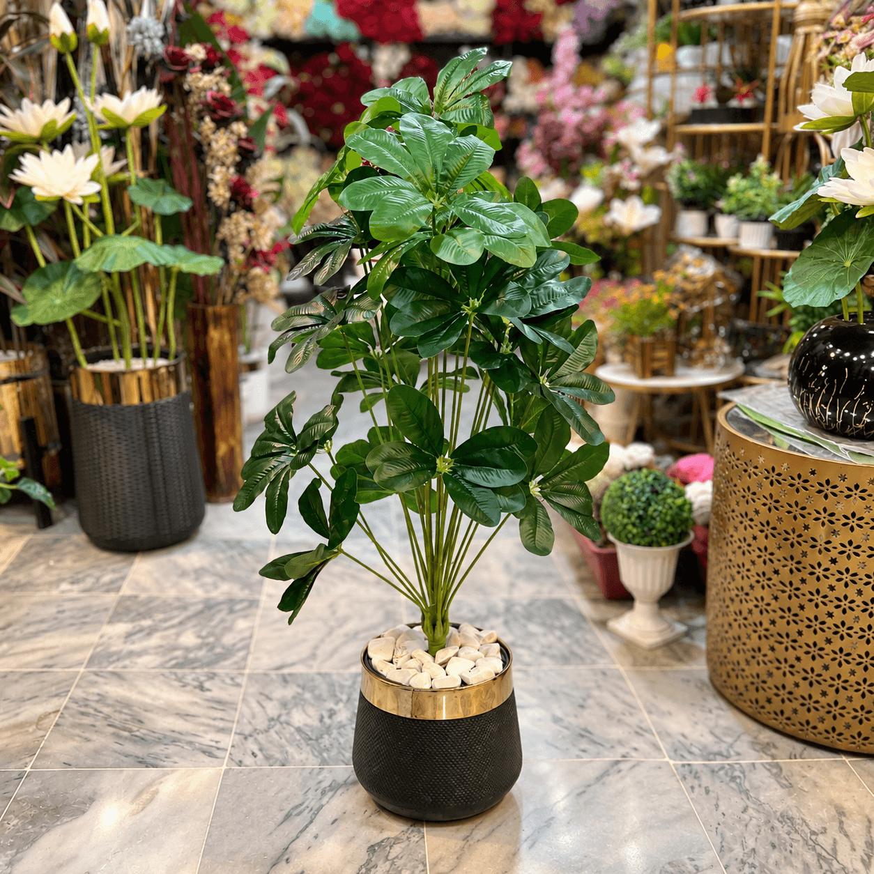 Faux Umbrella Leaf Plant